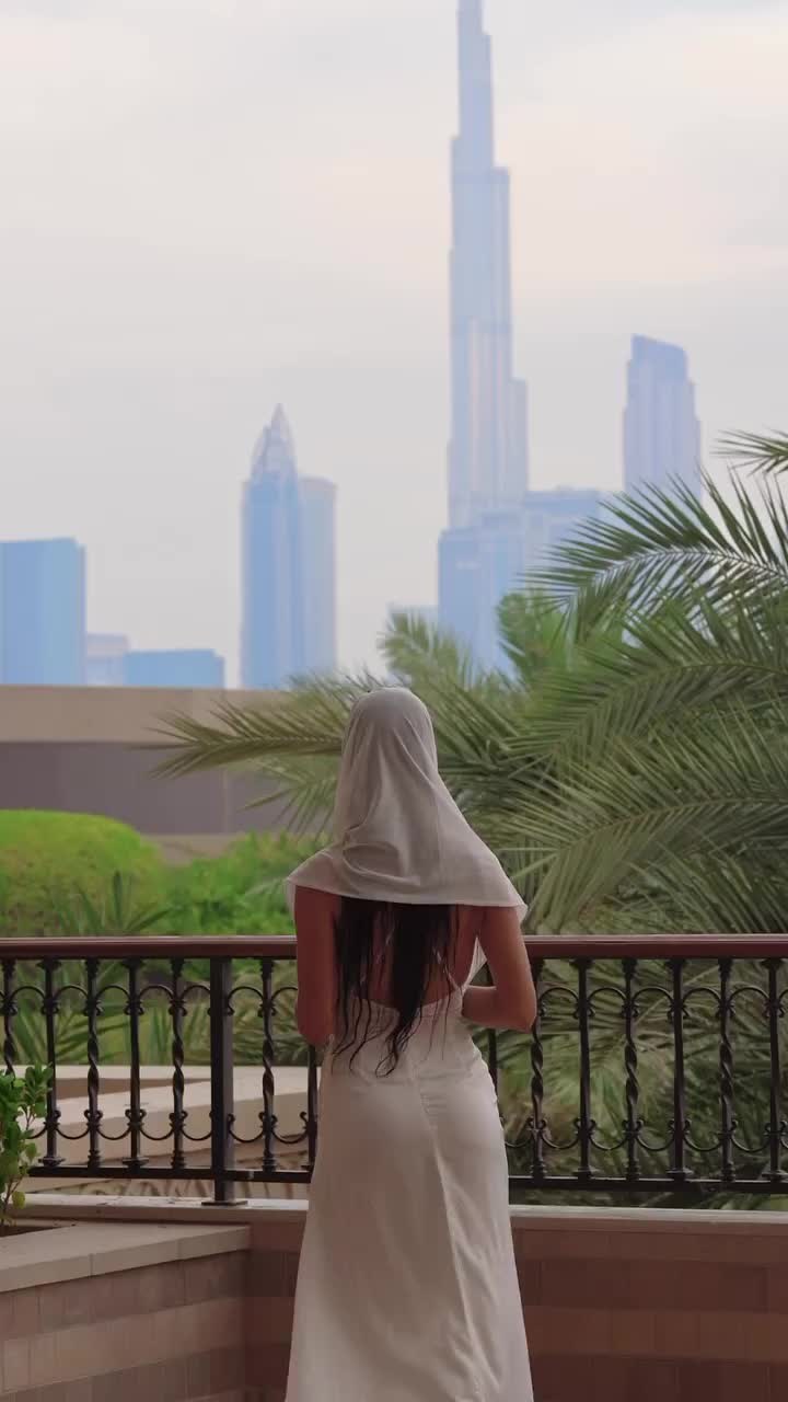 Discover the Magic of Four Seasons Dubai ✨🏙️