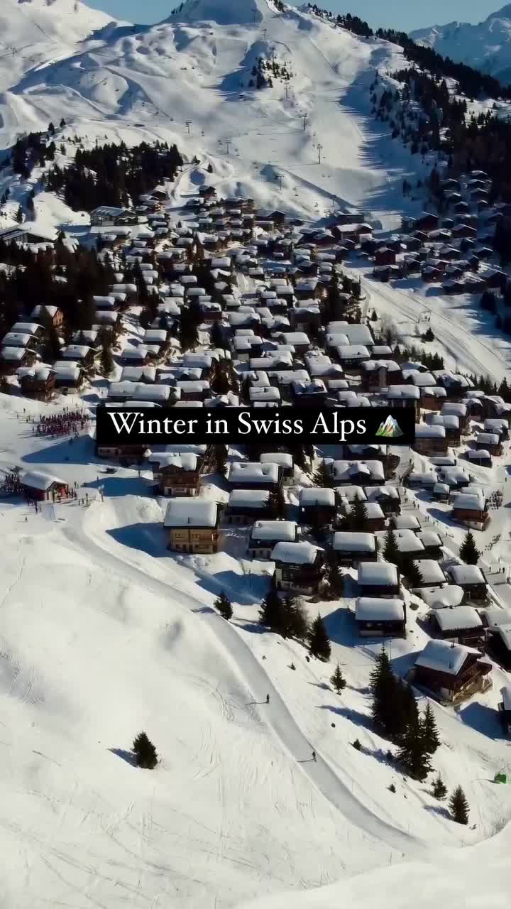 Our winter full of skiing ⛷, snow, fresh pow ❄️ and stunning mountains 🏔💙 
Have you ever been to Swiss Alps?