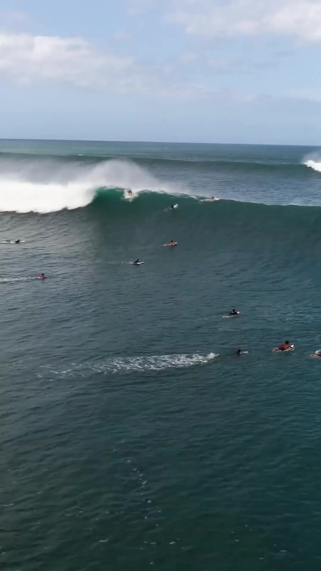 Surfing Banzai Pipeline: Epic Closeout Ride in Hawaii
