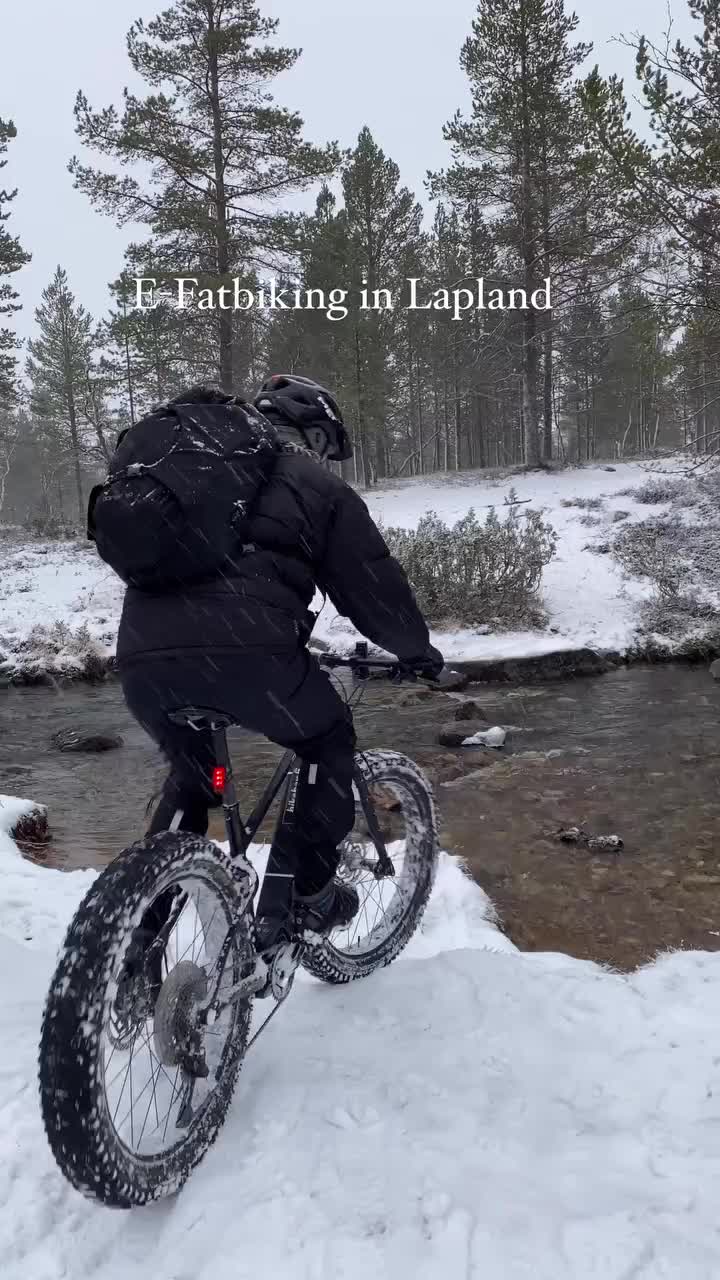 E-Fatbiking Adventure in Saariselkä's First Snow