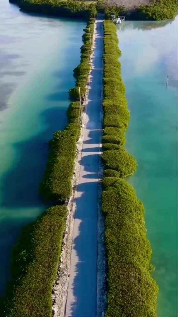 Discover Islamorada: Drone Footage of Florida Keys