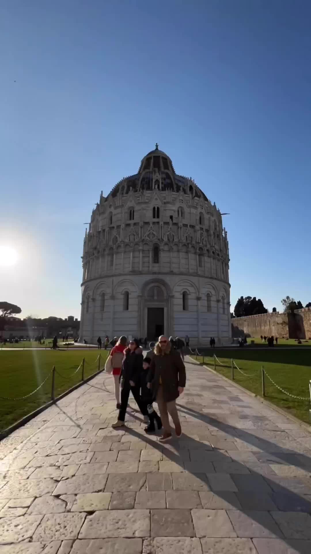 Discover Pisa's Piazza Dei Miracoli Masterpieces