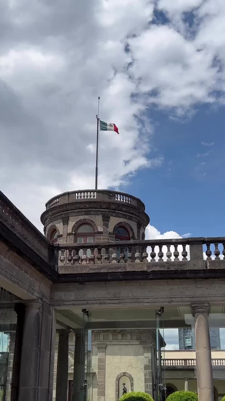 Explore Chapultepec Castle: Mexico City's Historic Gem