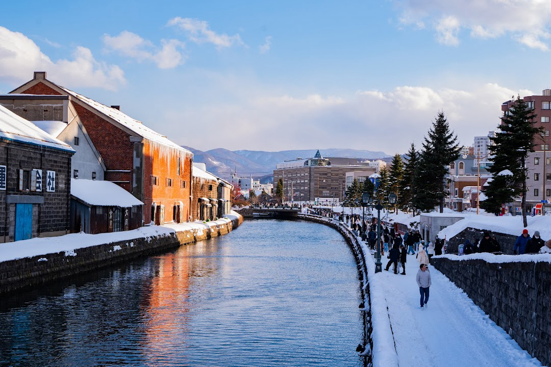 Otaru Canal Excursion and Mountain Views