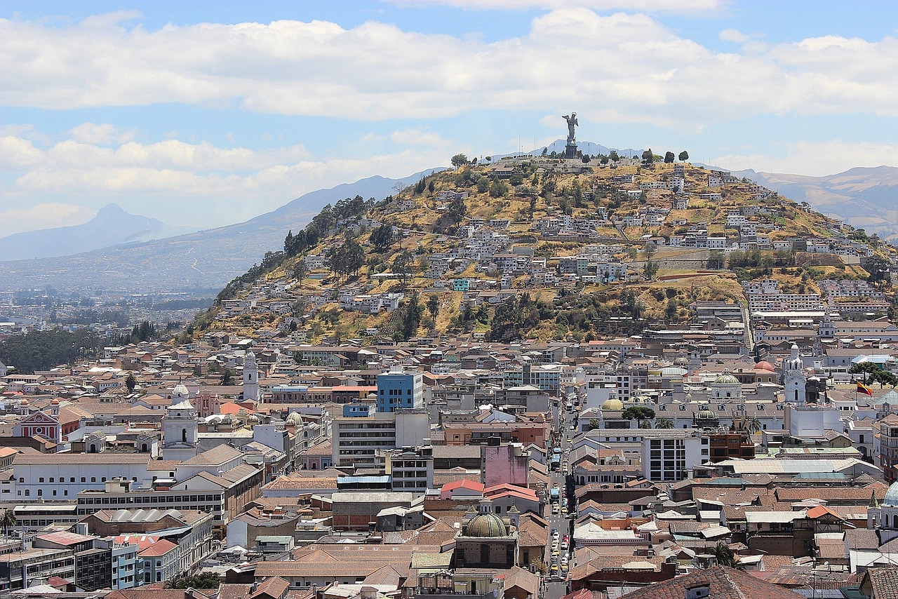 Quito Cultural and Natural Wonders 5 Days